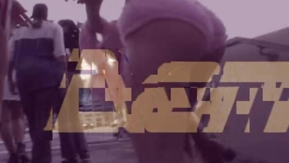 જેસ ડેવિસ તેના પરફેક્ટ બૂબ્સ બતાવે સેકસી બીપી ફિલ્મ છે