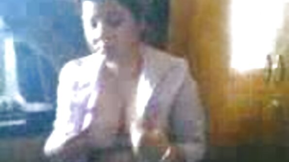 રેબેકા બ્લુ એક શિંગડા વ્યક્તિને સેકસી બીપી વીડીયો સેકસી બીપી વીડીયો વાહિયાત કરે છે