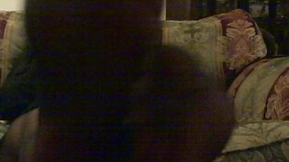 સેક્સઆર્ટ: રોઝાલીન સનીલીયોન ના વીડીયો સેકસી રોઝા - એસ્પુમા દે માર